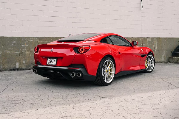 Фото дисков Vossen EVO-2 Сатиновый лак на Ferrari Portofino