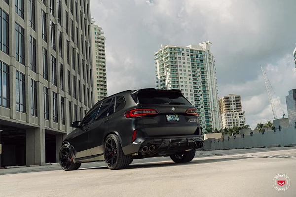 Фото дисков Vossen EVO-4 Черный глянец на BMW X5/X5 M (G05/F95)
