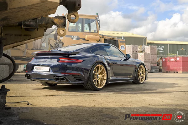 Фото дисков Vossen RS74 Глянцевое золото на Porsche 911 VII
