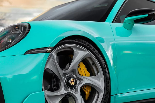 Фото дисков HRE 522M Глянцевый графит на Porsche 911 VIII