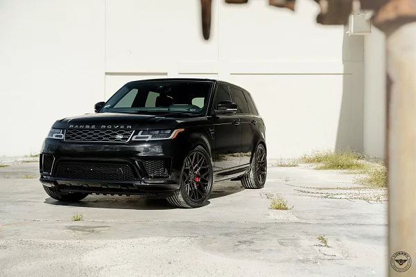 Фото дисков Vossen UV-1 Черный сатин на Range Rover Sport II