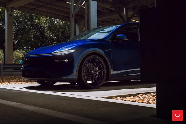 Фото дисков Vossen HFX-2 (5-Lug) Черный сатин на Tesla Model Y