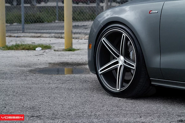 Фото дисков Vossen CV5 Алмазная проточка на Audi A/RS 7 (4G)