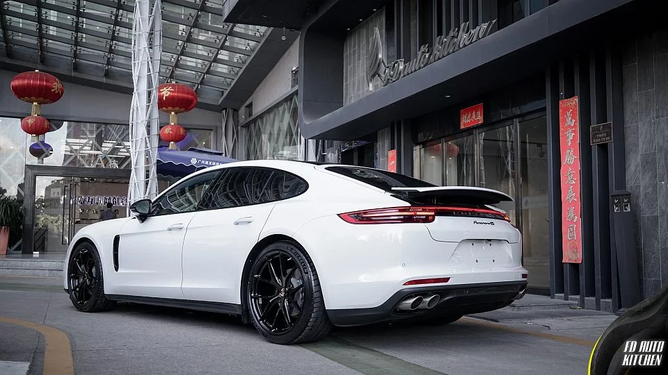 HRE P101 / Porsche Panamera II