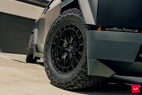 Фото дисков Vossen HFX-1 (6-Lug) Черный глянец на Tesla Cybertruck