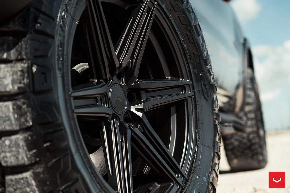 Vossen HF6-2 / Ram 1500 V