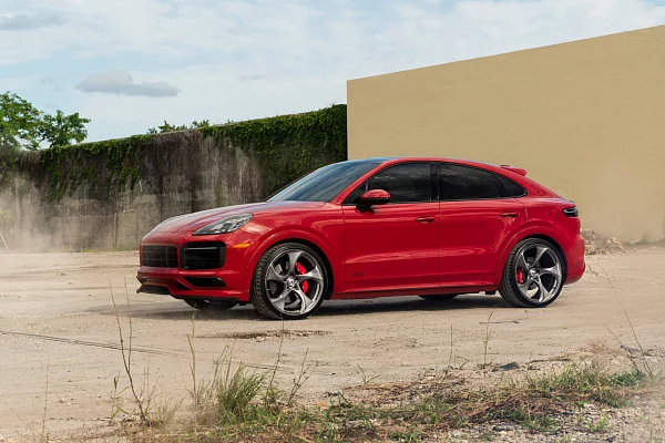 Фото дисков HRE 522M Глянцевый тонированный лак на Porsche Cayenne III