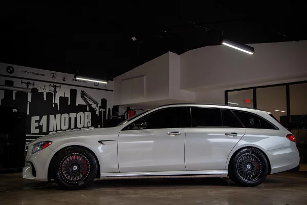 Фото дисков HRE 501 Черный сатин на Mercedes-Benz E-Class (W213, S213, C238)