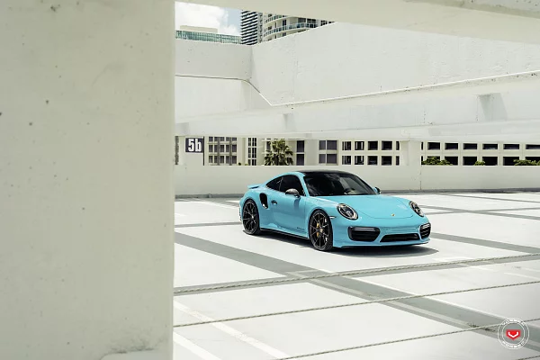 Фото дисков Vossen RS19 Черный глянец на Porsche 911 VIII
