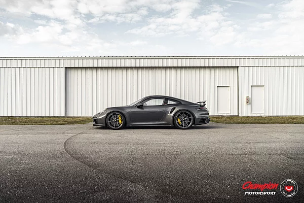 Фото дисков Vossen RS92 Глянцевый графит на Porsche 911 VIII