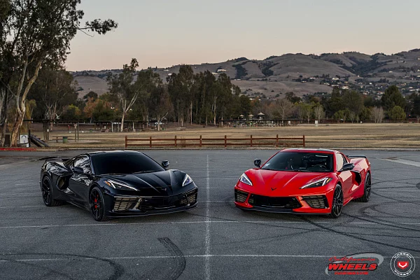 Фото дисков Vossen S21-01 Черный глянец на Chevrolet Corvette C8