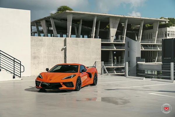 Фото дисков Vossen EVO-5 Черный сатин на Chevrolet Corvette C8