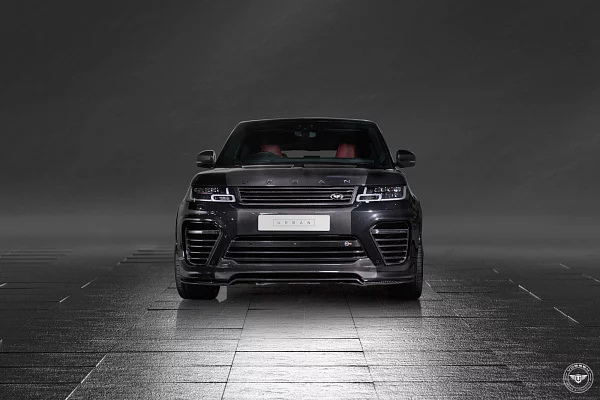 Фото дисков Vossen UV-1 Черный глянец на Range Rover IV