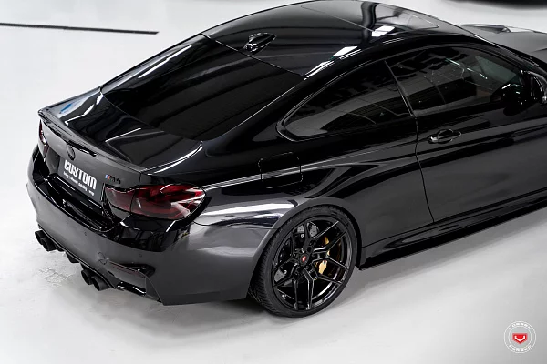Фото дисков Vossen EVO-4 Черный глянец на BMW 4/M4 (F32/F82)