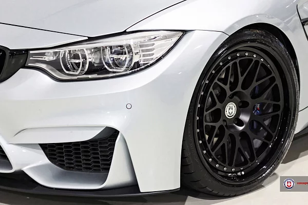 Фото дисков HRE 300 Черный сатин на BMW 4/M4 (F32/F82)