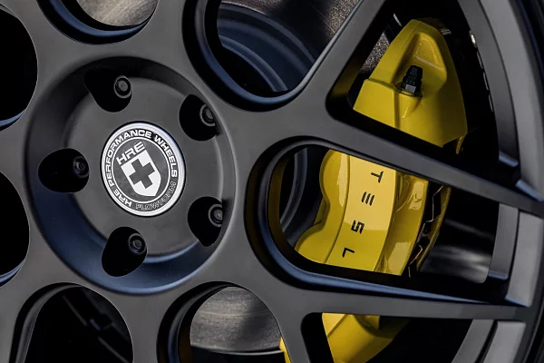 Фото дисков HRE FF01 Черный сатин на Tesla Model 3