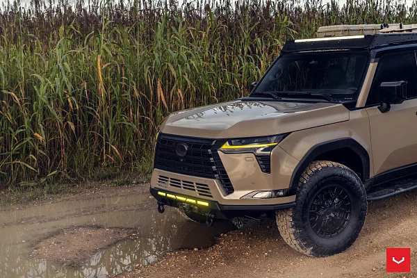 Фото дисков Vossen HFX-1 (6-Lug) Черный глянец на Lexus GX III