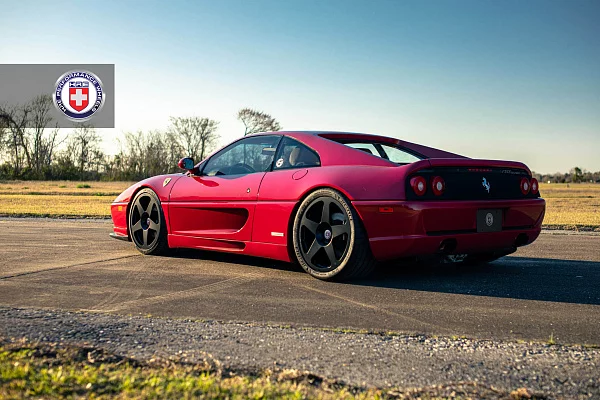 Фото дисков HRE 305M Черный сатин на Ferrari F355