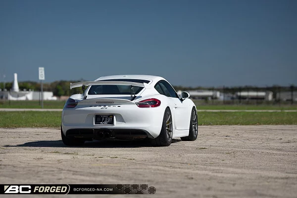 Фото дисков BC Forged RZ10 Матовый графит на Porsche Cayman II