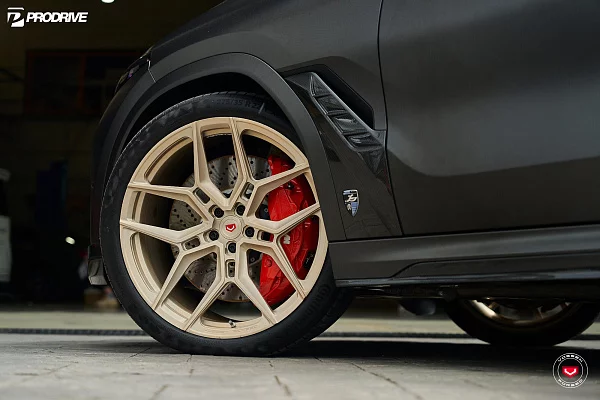 Фото дисков Vossen EVO-4 Сатиновая шампань на BMW X6/X6 M (G06/F96)