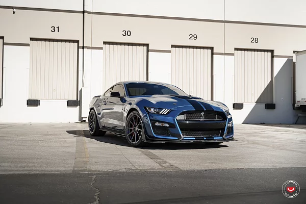 Фото дисков Vossen M-X2 Сатиновый графит на Ford Mustang VI