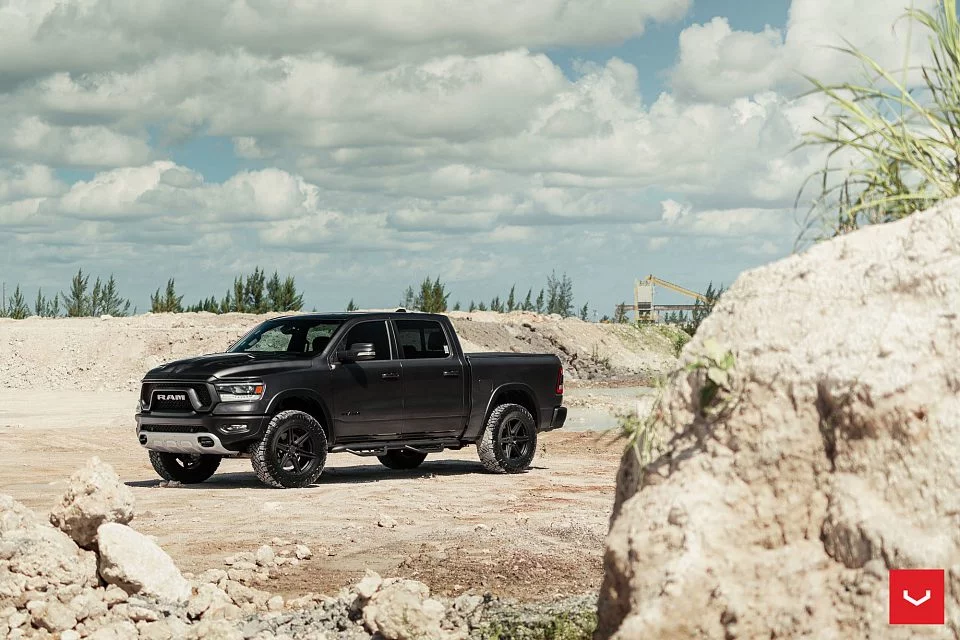 Vossen HF6-2 / Ram 1500 V