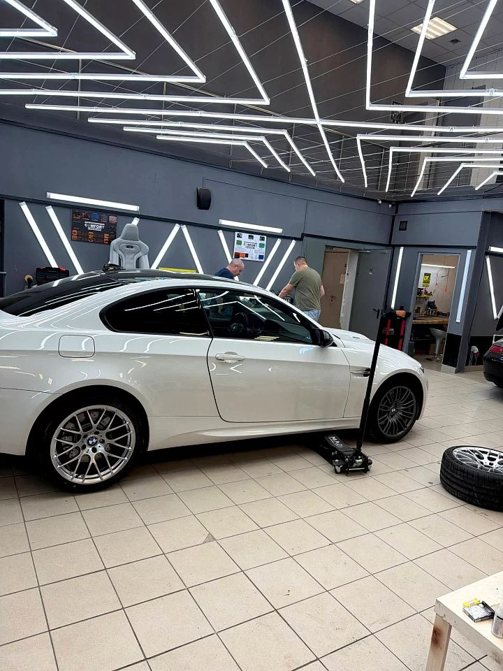 19" диски в дизайне BMW 359M и окрасе Hyper Silver