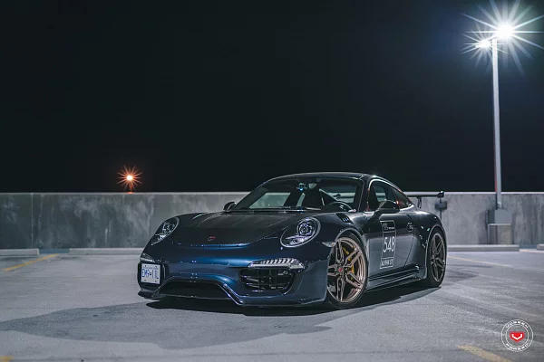 Фото дисков Vossen M-X1 Сатиновая шампань на Porsche 911 VII