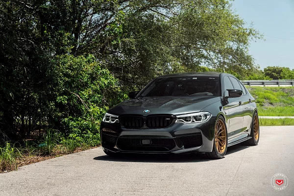 Фото дисков Vossen M-X4T (3-Piece) Глянцевая темная медь на BMW 5/M5 (G30/F90)