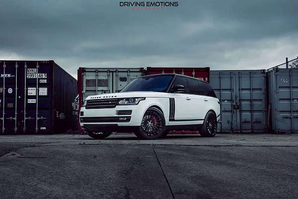 Фото дисков HRE S209 Черный сатин на Range Rover IV