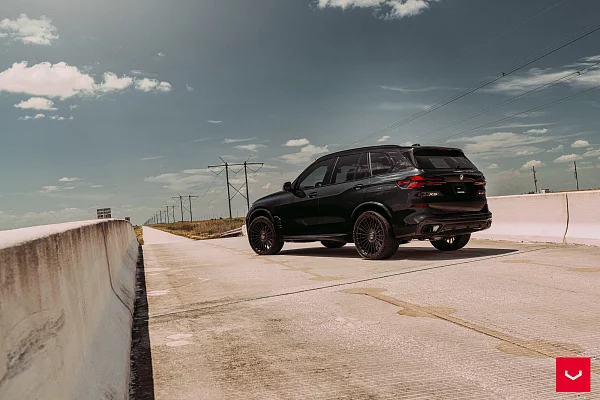 Фото дисков Vossen HF-8 Черный сатин на BMW X5/X5 M (G05/F95)