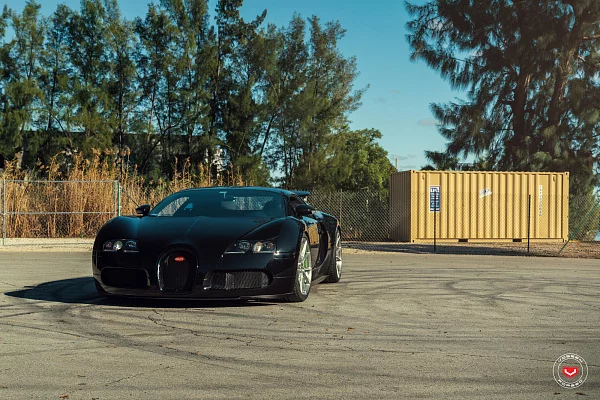 Фото дисков Vossen EVO-2R Глянцевый лак на Bugatti Veyron