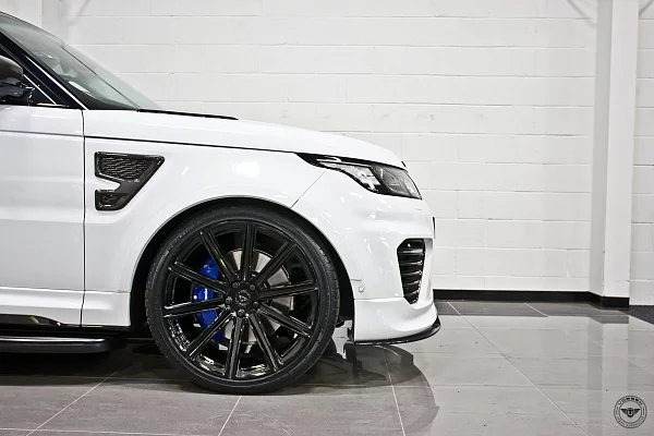 Фото дисков Vossen UV-2 Матовый графит на Range Rover Sport II