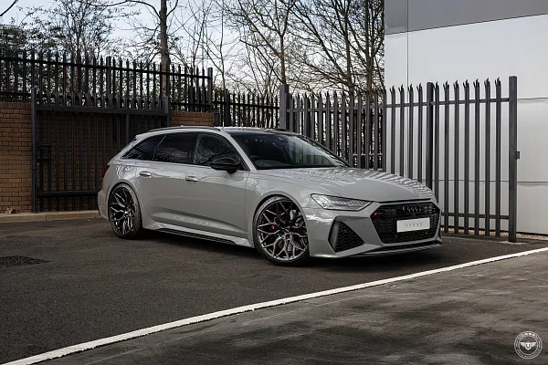 Фото дисков Vossen HF-2 Черный глянец на Audi A/RS 6 (C8)