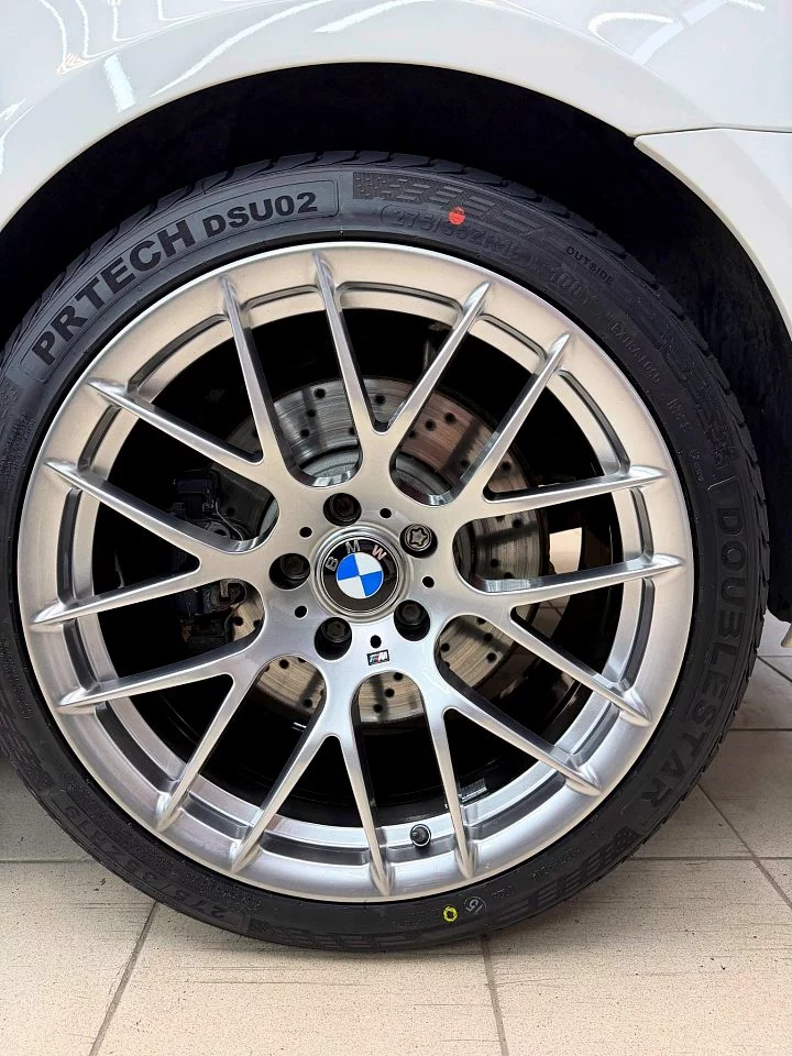 19" диски в дизайне BMW 359M и окрасе Hyper Silver