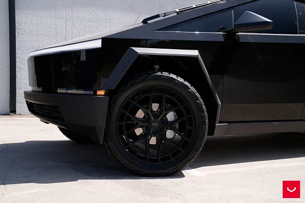 Фото дисков Vossen HFX-1 (6-Lug) Черный глянец на Tesla Cybertruck