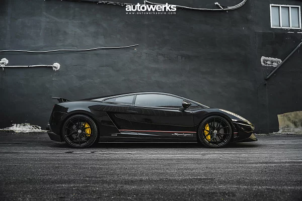Фото дисков HRE P101 Черный глянец на Lamborghini Gallardo