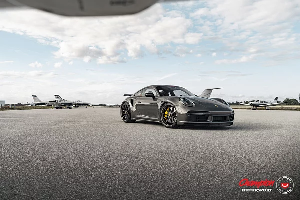 Фото дисков Vossen RS92 Глянцевый графит на Porsche 911 VIII