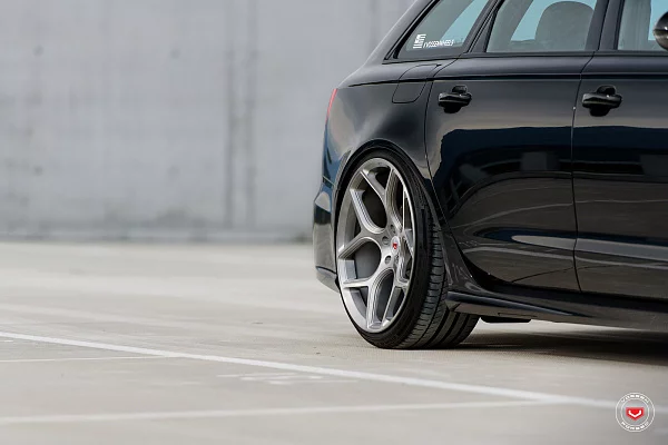 Фото дисков Vossen CG-205 Глянцевый лак на Audi A/RS 6 (C7)