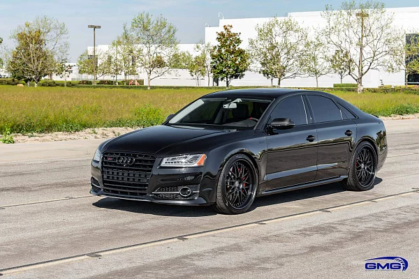 Фото дисков HRE 540C Черный сатин на Audi A/S 8 (D4)