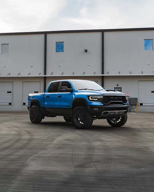 Фото дисков HFX-1 (6-Lug) Черный сатин на Ram 1500 V