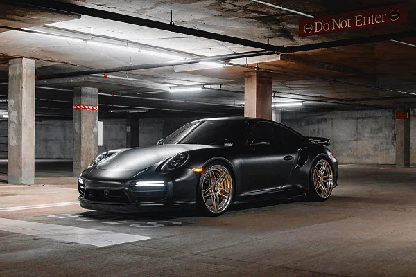 Фото дисков HRE S107SC Глянцевая шампань на Porsche 911 VII